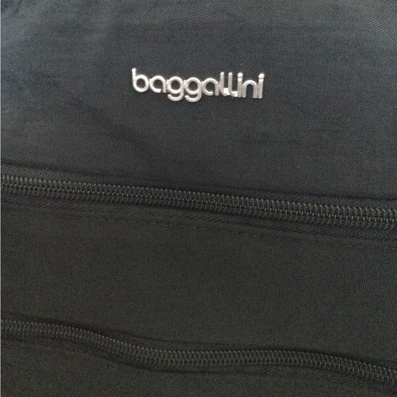 PRICE DROP! Baggallini Black Crossbody Bag - Picture 5 of 7